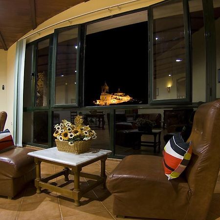 Hotel Galaroza Sierra Екстер'єр фото